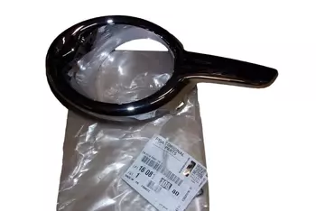 1608110880 Ramka halogenu Peugeot 