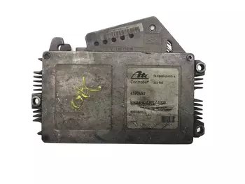 41 90 492 Sterownik Saab 