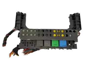 00000 Skrzynka bezpieczników Mercedes-Benz 