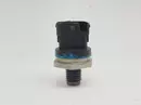  175215697R, 8201028992 Czujnik ciśnienia paliwa Nissan Opel Renault 2,3 DCI