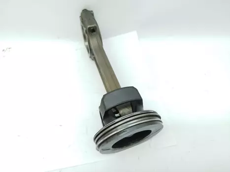 121008820R, 120A17698R Korbowód tłokowy Dacia Mercedes-Benz Renault  1.5 Blue dCi