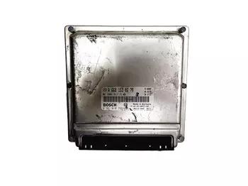 A 688 153 02 79 / 0 281 010 793 / 28RTF186 Sterownik Mercedes 