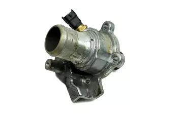 504387382 Obudowa termostatu Fiat Iveco _2,3 D ( F1AGL411G Euro 6 )