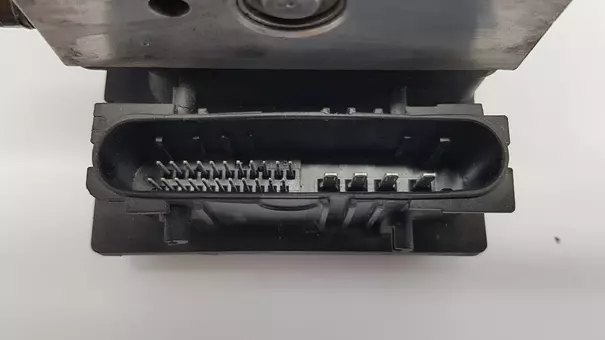 8200038695 Pompa abs Renault 