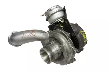 7701475282 Turbosprężarka Renault _2,2 dci 110kW