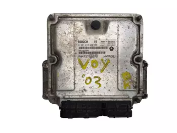 P04727661AD Sterownik silnika Chrysler 