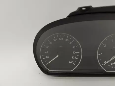 9141468-01 914146801 Licznik obrotomierz BMW 