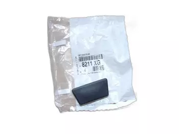 8211XG, 8211.XG   Zaślepka Citroen Peugeot 