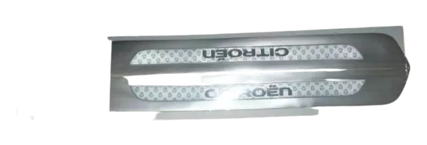 1609690480 Listwa progu Citroen 