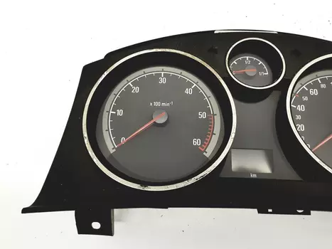 13225988XJ Licznik obrotomierz Opel Diesel
