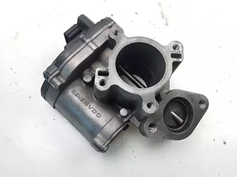 8200796674 Zawór egr Nissan Opel Renault 2,0 DCI 2,3 DCI - CDTI