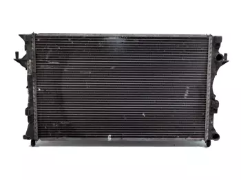 8200008765 Chłodnica Renault 