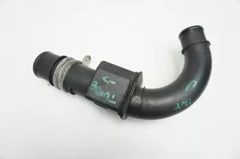 8200375342 Przewód powietrza Renault 1,5 dci