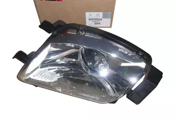 6206.F0 Lampa przeciwmgielna Peugeot 