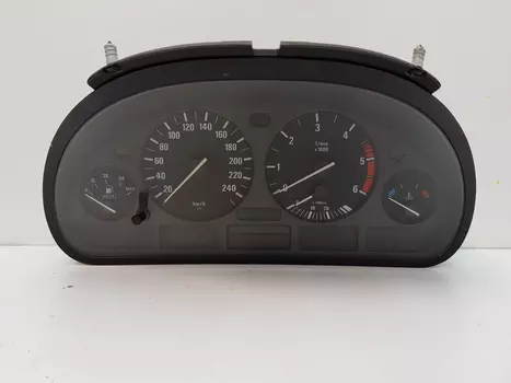 62.11-8 381 198 Licznik BMW Diesel
