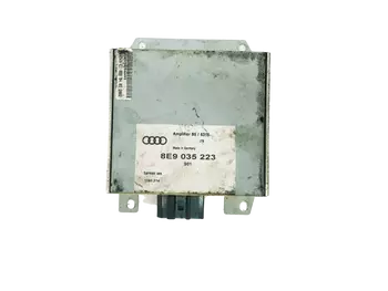 8E9035223 Wzmacniacz audio Audi 