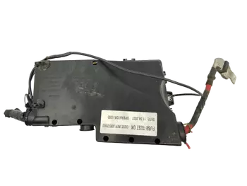 8688040 518818000 Skrzynka bezpieczników Volvo 