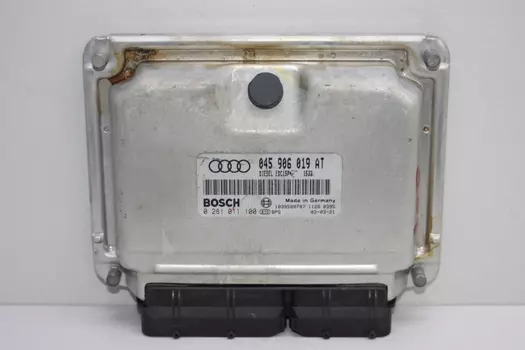 045 906 019 AT Engine controller Audi 