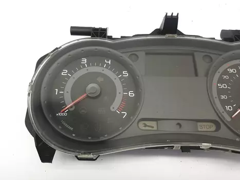 8200715178L 8200715178 Tacho kombiinstrument Renault 
