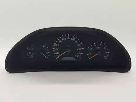 210 540 41 48 Tacho kombiinstrument Mercedes-Benz 