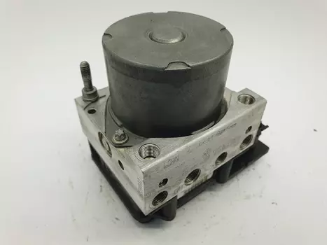 8200229137  Abs-pumpe Nissan Renault 