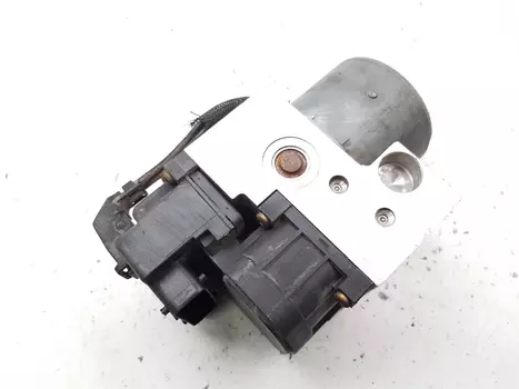  8200176161  Abs-pumpe Renault 