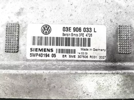 03E 906 033 L Steuergerät Volkswagen 