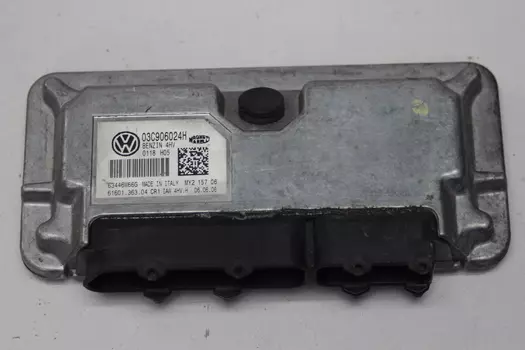 03C906024H Motorsteuerung Seat 