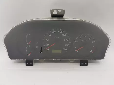DNDC37A Tacho kombiinstrument Mazda 