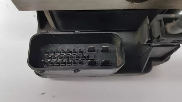 7700424520  Abs-pumpe Renault 