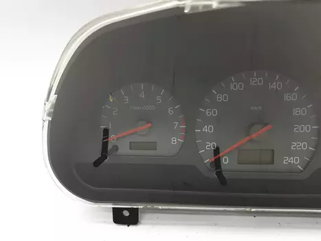 30883042 Tacho kombiinstrument Volvo 