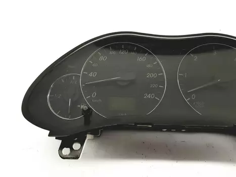 83800-05630-H  Tacho kombiinstrument Toyota Diesel