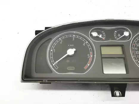 8200291334 Tacho kombiinstrument Renault Diesel