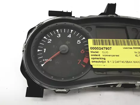 8201059899A 8201059899 Tacho kombiinstrument Renault 