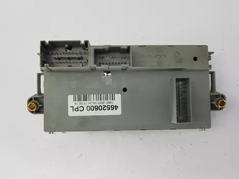 51744898 NPL  Sicherungskasten relaiskasten Fiat 