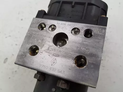 7700432643  Abs-pumpe Renault 