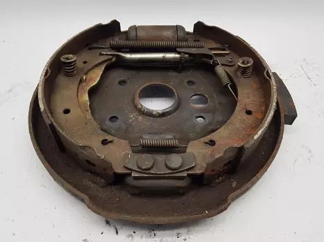  7701042492 Ankerblech für scheibenbremse Renault 