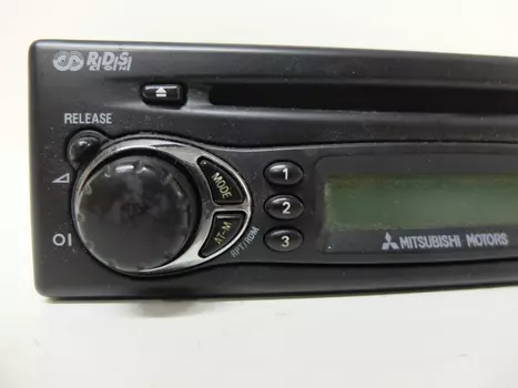MZ312636 Cd-radio Mitsubishi 