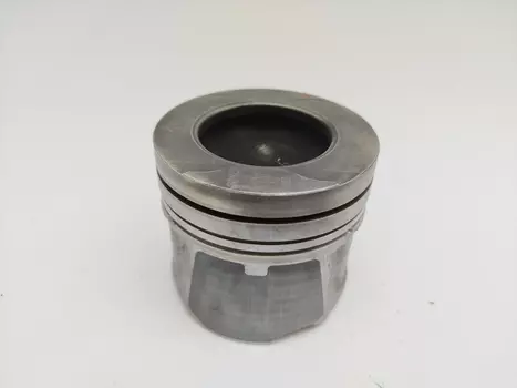 120A17400R  Kolben Nissan Opel Renault 2,3 DCI M9T