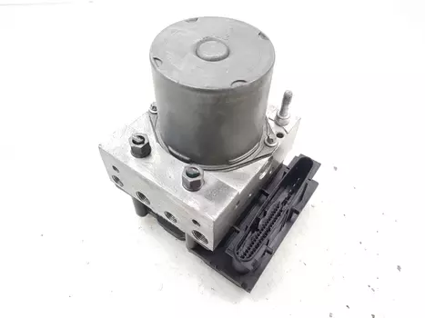 8200890129  Abs-pumpe Renault 