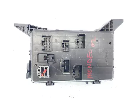 1S7T-14A073-AE Sicherungskasten relaiskasten Ford 