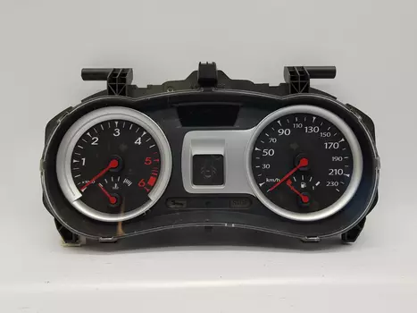 8200821001 C Tacho kombiinstrument Renault Diesel