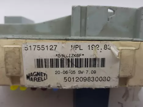 51755127 NPL  Sicherungskasten relaiskasten Fiat 