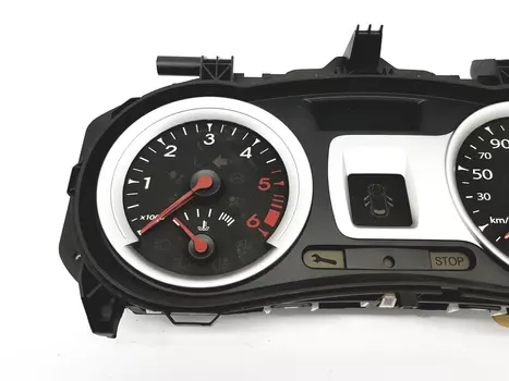 8200821001 C Tacho kombiinstrument Renault Diesel