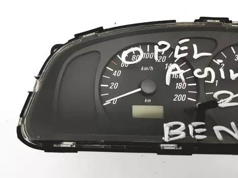 09210896 Tacho kombiinstrument Opel 