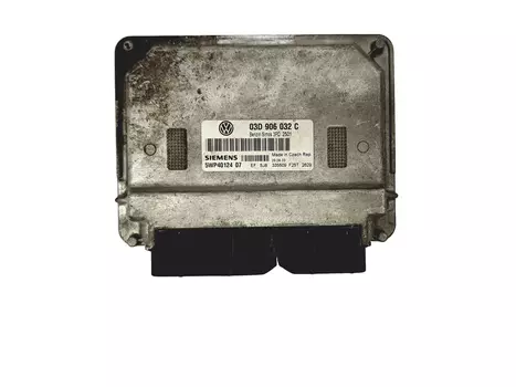 03D 906 032 C Steuergerät Volkswagen 