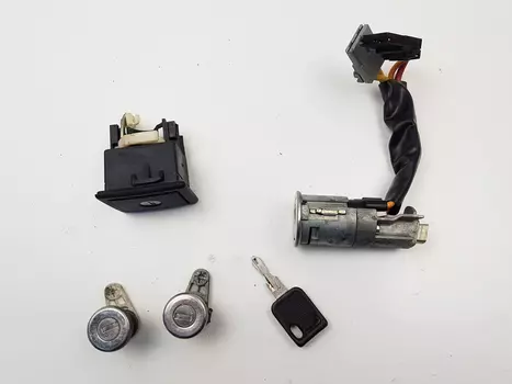 7700805669 7701470016 Zündschloss Renault 