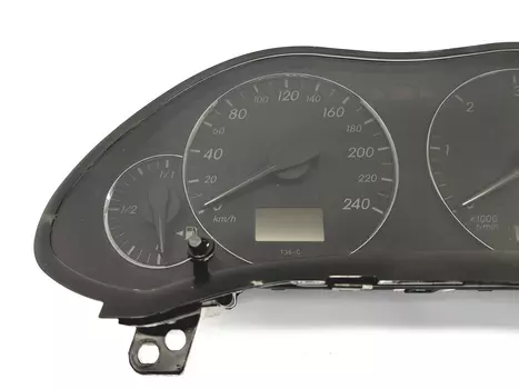 83800-13150 Tacho kombiinstrument Toyota Diesel