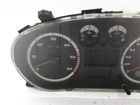 W06K0920801F Tacho kombiinstrument Seat Diesel