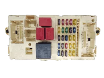 51755127 NPL  Boîtier fusibles Fiat